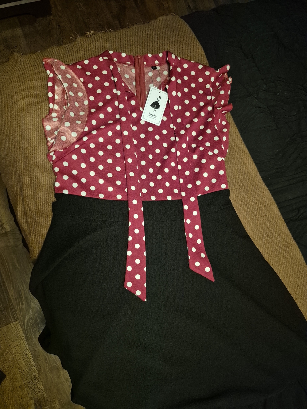 Polka Dot Tie-Neck Sleeveless Top by